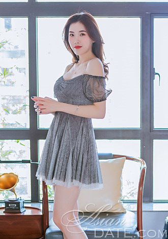 Most gorgeous profiles: meet Asian member Xia
