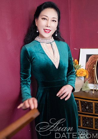 Gorgeous member profiles: Asian  member Guojuan(Jade) from Shanghai
