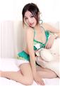 Date the woman of your dreams: Haina, girl in China